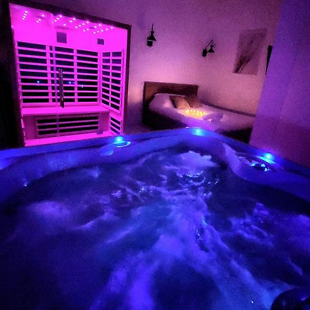 Love Room Jacuzzi Sauna Privatif مارسيليا المظهر الخارجي الصورة