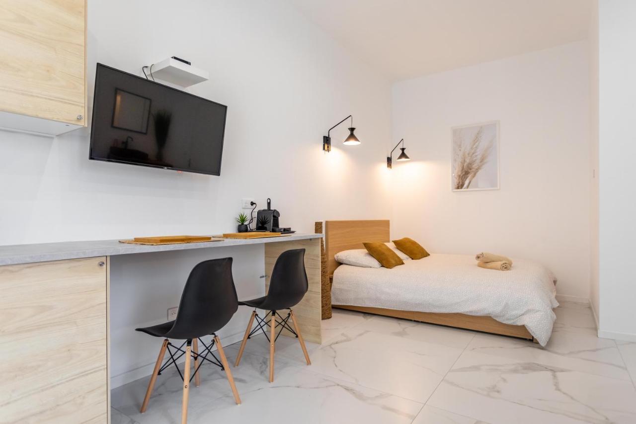 Love Room Jacuzzi Sauna Privatif مارسيليا المظهر الخارجي الصورة